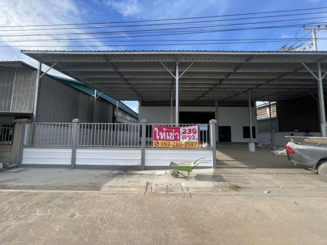 ให้เช่าโกดังผลิตสินค้า/เก็บสินค้าอยู่ในโครงการหมื่นทรัพย์แลนด์ ซอย 5 จังหวัดสมุทรสาคร