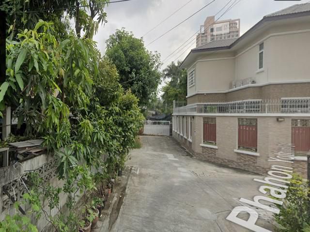 ขายที่ดินพร้อมสิ่งปลูกสร้าง 493 ตรว. พหล 34 (พหล 32) ใกล้ BTS เสน