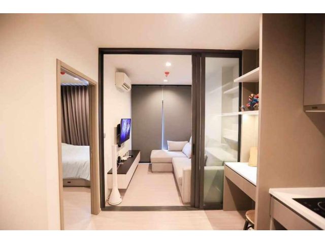 CB129 ให้เช่า Life Asoke Hype 1 ห้องนอน ใกล้ MRT พระราม 9 และ MRT เพชรบุรี