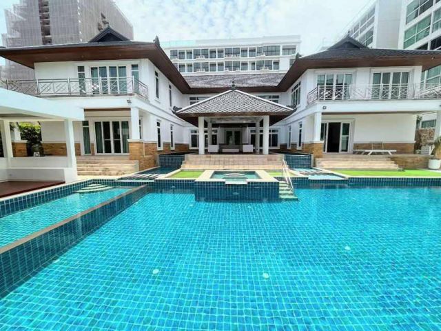 H919 ขายบ้านเดี่ยวพูลวิลล่า หลังใหญ่ 5 ห้องนอน บนที่ดิน 1 ไร่ เขาพระตำหนัก