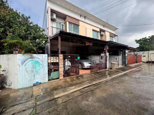 ขายทาวน์เฮ้าส์หลังมุม หมู่บ้านวิลเลตไลท์ พัฒนาการ 38 ใกล้ APL หัวหมาก (N.1788)