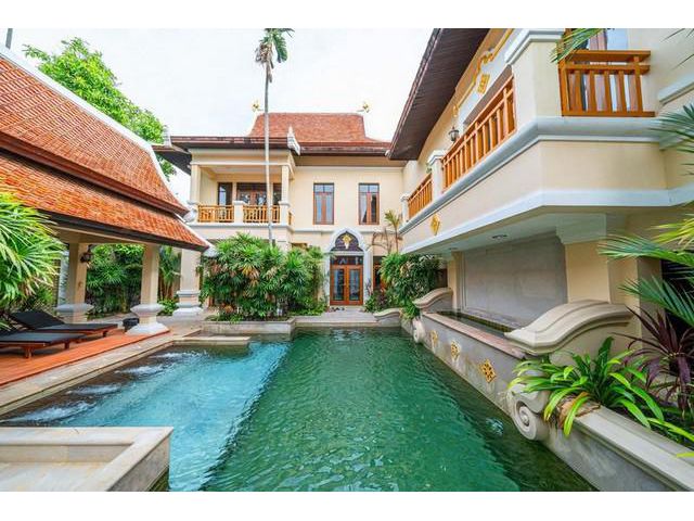 ขายบ้านหรู โครงการ View Talay Marina - นาจอมเทียน พัทยา ราคาพิเศษ