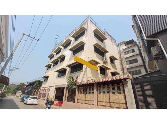 ขายตึกอาคารสำนักงาน4ชั้น 76ว.13.5ล.เมญ่า ช้างเผือก เมืองเชียงใหม่