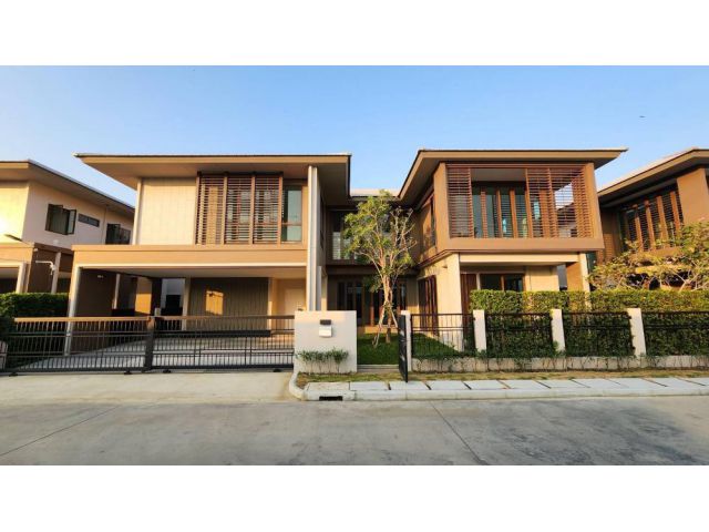 ขายหรือเช่า บ้านเดี่ยว2 ชั้น โครงการ บุราสิริ กรุงเทพกรีฑา แบบบ้าน CARUNDA