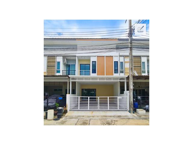 ขาย ทาวน์เฮ้าส์ 2ชั้น 3ห้องนอน ย่านนิมิตใหม่ สไตล์มินิมอล มบ.เมดิโอ้ ถ.นิมิตใหม่ รีโนเวทใหม่ พร้อมอยู่