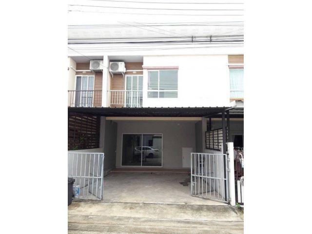 ขายทาวน์เฮ้าส์ 2 ชั้น หมู่บ้านวิลเลตไลต์พัฒนาการ ซอย38 (N.968)