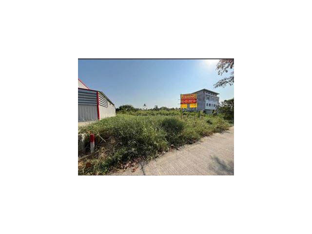 Vายถูก ที่ดินตำบลศาลากลาง 100 ตารางวา ติดถนนคอนกรีตสาธารณะ ถมแล้ว ซอย บุญชิน 5  อ.บางกรวย จ.นนทบุรี