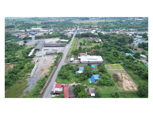 ขายที่ดิน 112 ตารางวา ถมแล้วเต็มพื้นที่ ใกล้สี่แยกบ้านนา ขาย 900,000 บาท