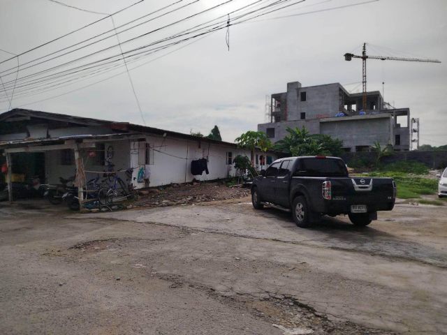 ที่ดินเปล่าถมแล้ว พื้นที่ 1 ไร่ (400 ตร.วา) ซอยกรุงเทพกรีฑา 31