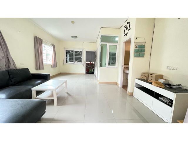 ขายทาวน์โฮมหลังมุม 30.4 ตรวา. โซนหน้าสวน ส่วนตัวสุดๆ หมู่บ้านกัสโต้ บางนา–สุวรรณภูมิ