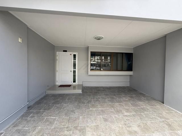 P1555 ให้เช่า หมู่บ้านบ้านกลางเมือง 1 รัชดา เหม่งจ๋าย ซอยสหการประ