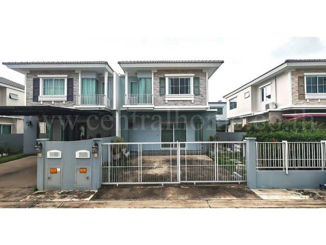 บ้านแฝด วิลลาจจิโอ เพชรเกษม - สาย 4 เฟอร์นิเจอร์ครบ พร้อมอยู่