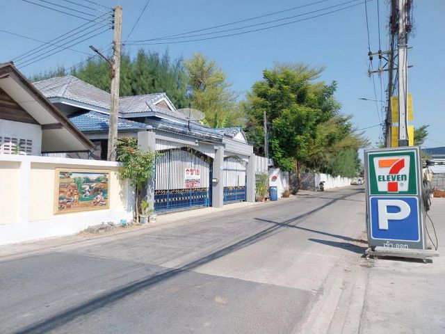 ขายบ้านเดี่ยวทำเลค้าขาย หน้าเซเว่น ชั้นเดียว 58.9 ตรว. ปากซอยเป็นจุดขึ้นลงทางด่วนสุขาภิบาล5