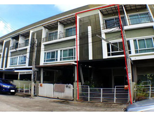 ขายทาวน์เฮ้าส์ หมู่บ้านนลิน อเวนิว 2 ซอยรามคำแหง 144 สะพานสูง กรุงเทพมหานคร