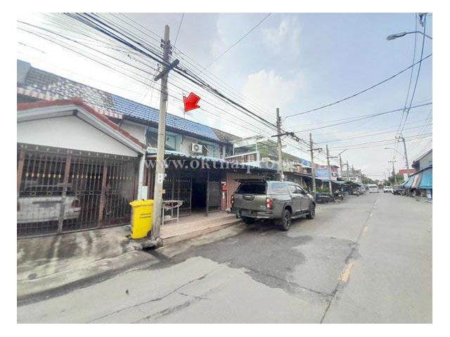 ทาวน์เฮ้าส์ หมู่บ้านลานทอง ติวานนท์-ปากเกร็ด นนทบุรี