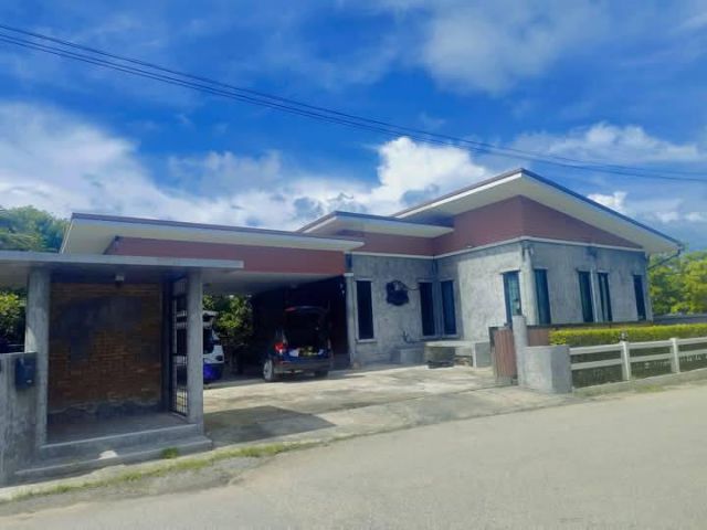 ขายบ้านเดี่ยวไกล้ทะเลหาดแม่รำพึงจ.ระยองเนื้อที่176ตรว