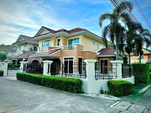 ปล่อยเช่าบ้านเดี่ยว 2 ชั้น โครงการ แกรนด์ มณีรินทร์ ศรีราชา ชลบุร