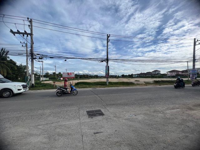 ขายที่ดิน 16 ไร่ อมตะนคร ถ.วิบูลย์ธรรมรักษ์ ต.หนองไม้แดง อ.เมืองชลบุรี จ.ชลบุรี