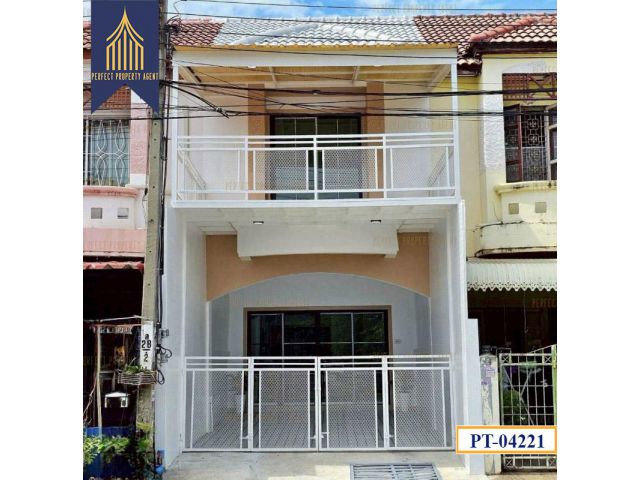 ทาวน์เฮาส์ปิยะวรารมย์ราคาย่อมเยาว์ไทรน้อย