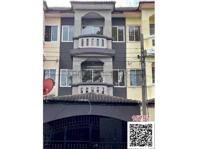 เช่า ทาวน์เฮ้าส์ 3 ชั้น หมู่บ้าน ริมน้ำนนท์นที บางบัวทอง นนทบุรี