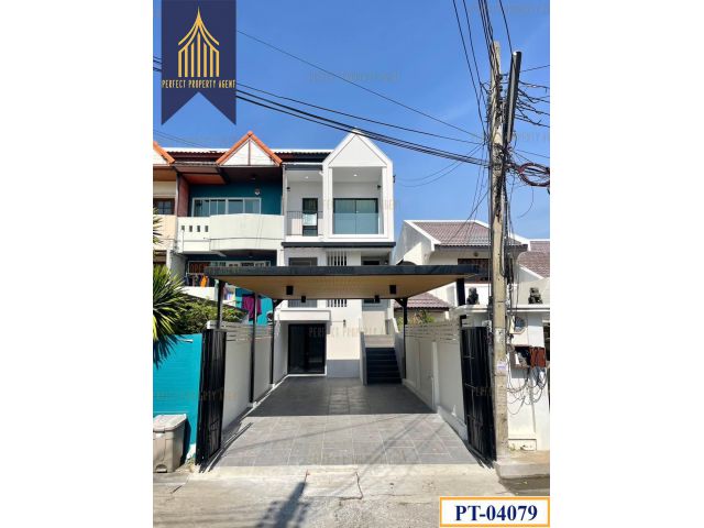 ขาย ทาวน์โฮม 3 ชั้น ติวานนท์ รีโนเวทใหม่ พร้อมอยู่