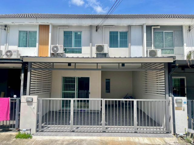 ขายทาวน์เฮ้าส์ พฤกษา 116 รังสิต คลองหก ปทุมธานี แถมแอร์ 3 ตัว