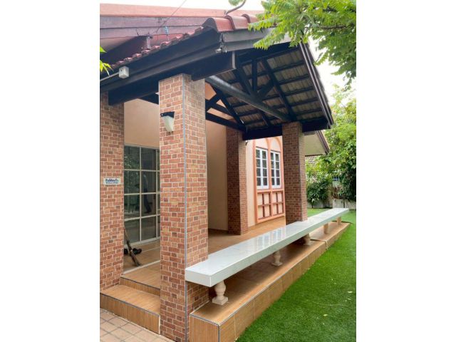 ขายบ้านเดี่ยว ชั้นเดียว หมู่บ้านกฤษดานครแจ้งวัฒนะ ทำเลดี ใกล้รถไฟฟ้าสายสีชมพู