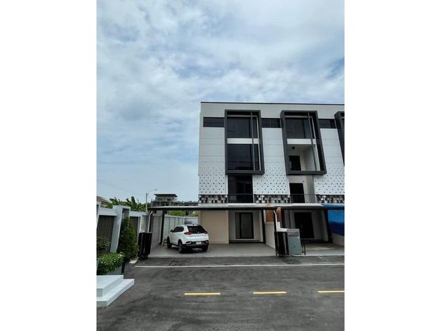 ให้เช่า ขาย โฮมออฟฟิศ 4ชั้น โครงการ The Harmony รามอินทรา62