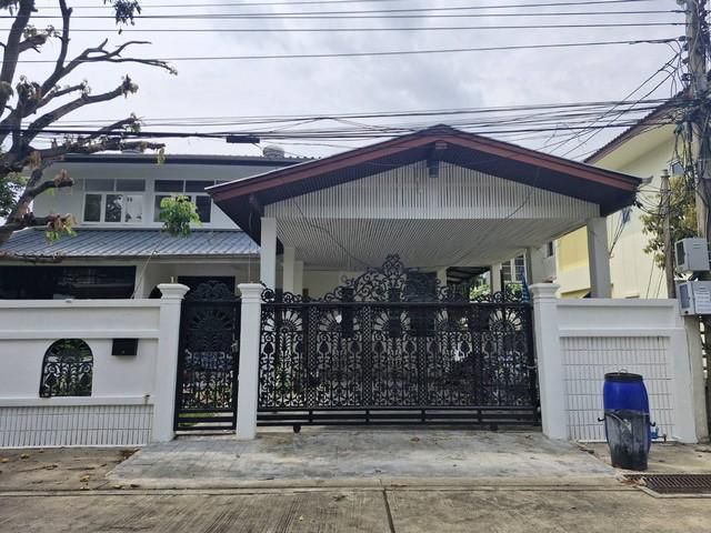 ให้เช่าบ้านเดี่ยว 90 ตารางวา ศรีบูรพา 5 ใกล้ เดอะมอลล์บางกะปิ