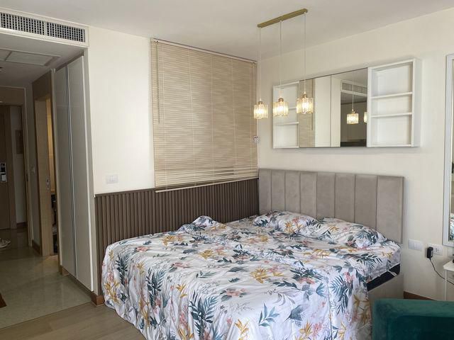 For Sale condo The Palm wongamat beach front pattaya Studio type (S03-2166) FQ