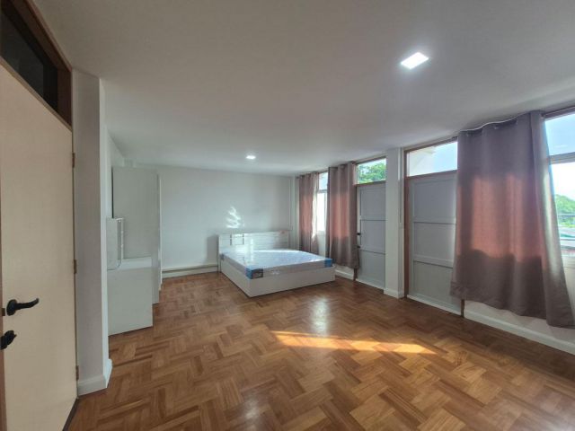 ห้องเช่า 28 ตรม.ชั้น 3 ซอยพหลโยธิน 54/1แยก 4 สภาพดี พร้อมอยู่