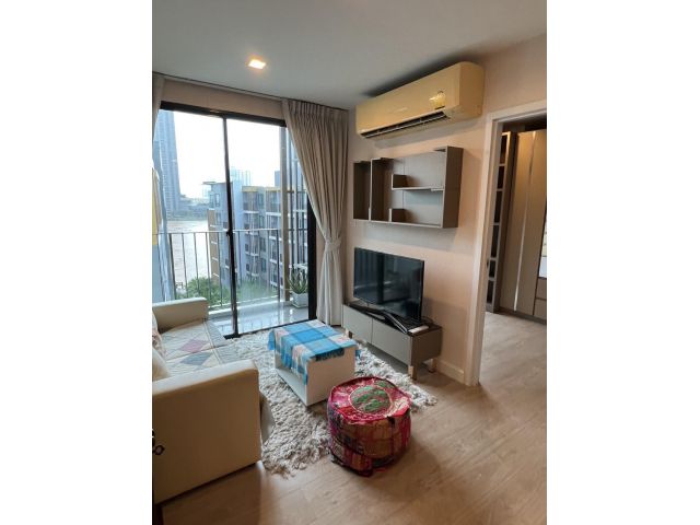 ให้เช่าคอนโดเมโทร ลักซ์ ริเวอร์ฟรอนท์ รัตนาธิเบศร์ ชั้น 8 ของอาคารสูง 8 ชั้น ขนาด 43 ตร.ม. วิวแม่น้ำ ริมน้ำสุดหรูในไทรม้