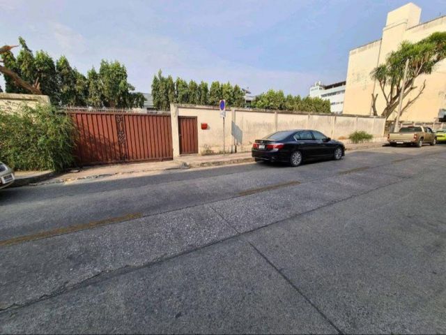 PK880 ให้เช่าที่ดินเปล่า(ยังไม่ได้ถมที่ดิน) ซอยปรีดี 26 สุขุมวิท 71