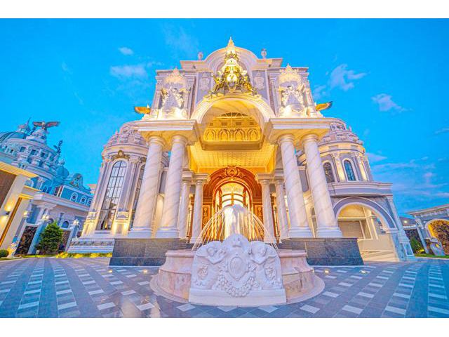 ม.มหิดล ศาลายา 1.7กม. สาย3 ขายคฤหาส์ใหญ่ 3 ชั้น ประตูรั้ว สไตล์ยุ