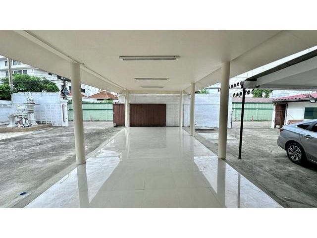 ให้เช่าบ้านเดี่ยว1ชั้นถนนลาดพร้าว71ซอยนาคนิวาส39ใกล้เลียบด่วน