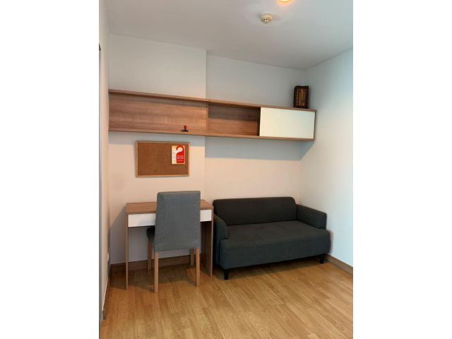 ขายพร้อมผู้เช่า คอนโด Aspire Rama 4 ชั้น 15 วิวสระ ทำเลดี ใกล้ BTS เอกมัย