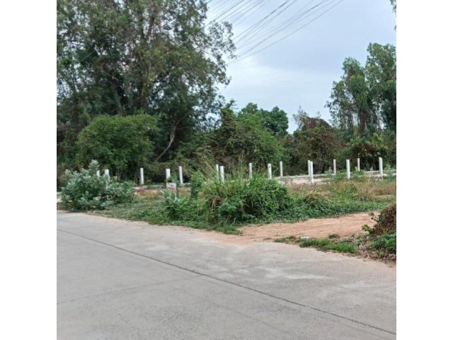 ขายที่ดินบ้านเพถมแล้วสวยๆเนื้อที่ 129 ตรว.ติดถนนเพรักษฯซ.6 ใกล้ท่าเรือเกาะเสม็ด-1.6กม. เมืองระยอง