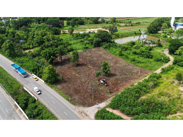 ขาย ที่ดินพะเยา ติดถนนพหลโยธิน ขายต่ำกว่าประเมิน  อยู่ใกล้เพียงแยกเกษตรสุข 350 ม. ติดถนน 2 ด้าน ต.แม่กา อ.เมืองพะเยา จ.พ