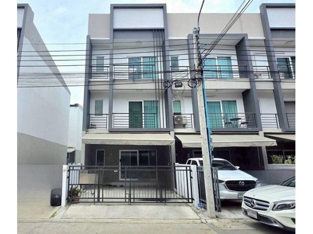 ให้เช่าบ้านทาวน์โฮม 3 ตลาดนัมเบอร์วัน ราม2 ตลาดศรีตะกล่ำ 1.3 กม.