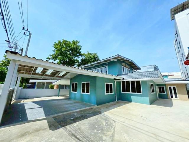 ประชาชื่น 4 ให้เช่าบ้านเดี่ยว 2 ชั้น หลังใหญ่ 102ตร.วา รัชดา50-56