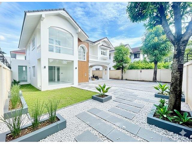 รร.นานาชาติฮีทฟิลด์ 2.1 กม. MRT น้อมเกล ตลาดซีรอ บ้านเดี่ยว 2ชั้น