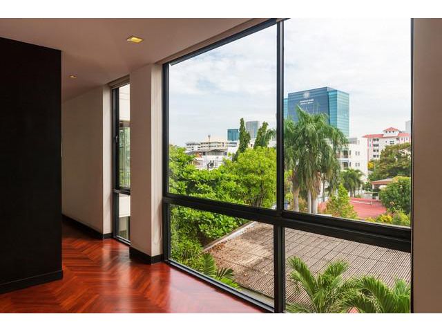 ให้เช่าโฮมออฟฟิศ4ชั้นย่านอารีย์พญาไท750 ตร.ม.