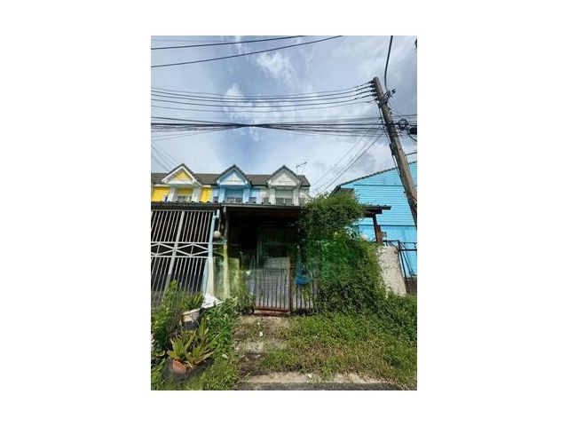 ขายด่วน ทาวน์เฮ้าส์ หมู่บ้านศุภลักษณ์ โฮมเพลส คลอง 3 คลองหลวง ปทุมธานี