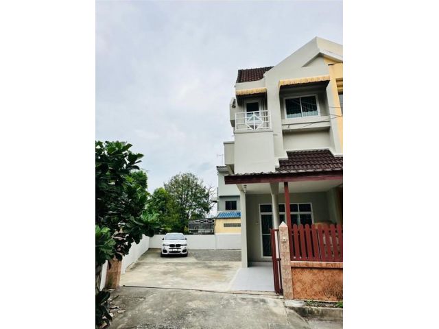 P46 ให้เช่า/ขาย ทาวน์โฮมหมู่บ้าน เกษราคลาสสิคโฮม ซอยสวนสยาม ซอยเสรีไทย81/2