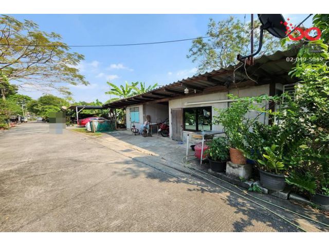 ขายที่ดิน พร้อมสิ่งปลูกสร้าง 304 ตารางวา ลาดพร้าว 71 ถนนลาดพร้าว-นาคนิวาส