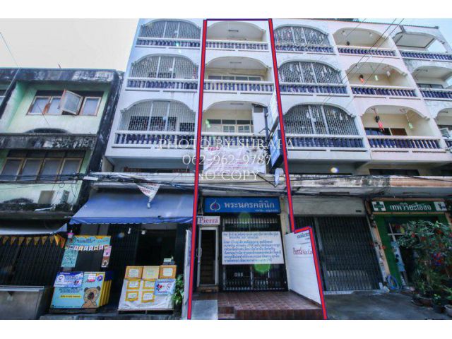 ขายอาคารพาณิชย์ ตึกแถว 4.5 ชั้น จรัญสนิทวงศ์ ซ.3 ท่าพระ ปรับปรุงใหม่ พร้อมรับรายได้ต่อเลย 16.8 ตร.ว ใกล้สถานีรถไฟฟ้า MRT