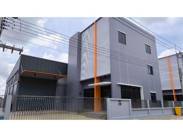 โกดัง พร้อมสำนักงานออฟฟิศ พื้นที่สีม่วง ติดถนนลำลูกกา คลอง8