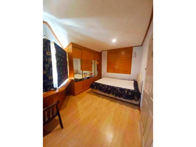 ให้เช่าทาวเฮ้าส์ 3ชั้น หน้าสวน 3นอน เซนต์มาร์ ARL หัวหมาก 700ม.