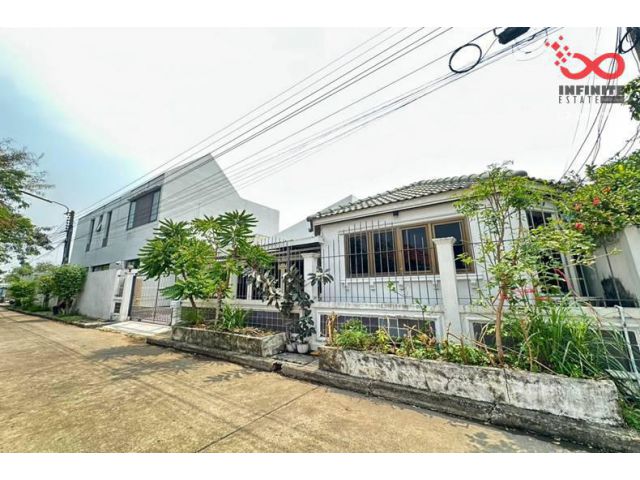 ขายบ้านเดี่ยวชั้นเดียว 44 ตารางวา หมู่บ้านศรีนครพัฒนา1 ถนนนวมินทร์