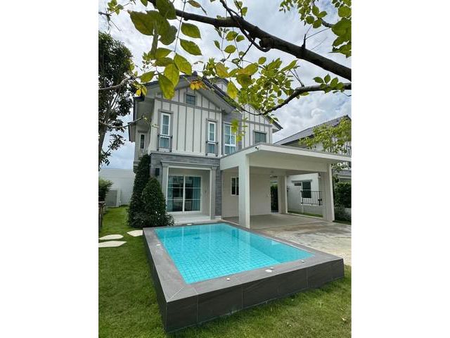 ให้เช่าบ้านมีทะเลสาบ มีสระว่ายน้ำส่วนตัว Villaggio 3 bangna km 5